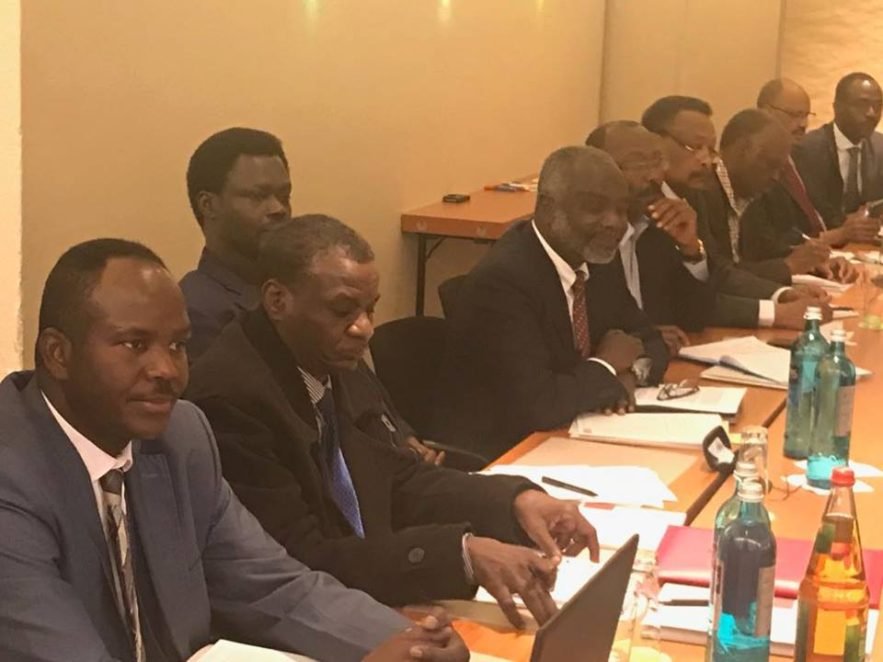 قراءة في فشل برلين مشاورات غير رسمية بين حركتي العدل والمساوة وتحرير السودان (مناوي) مع الحكومة السودانية برعاية ألمانية . برلين .16 إبريل 2028