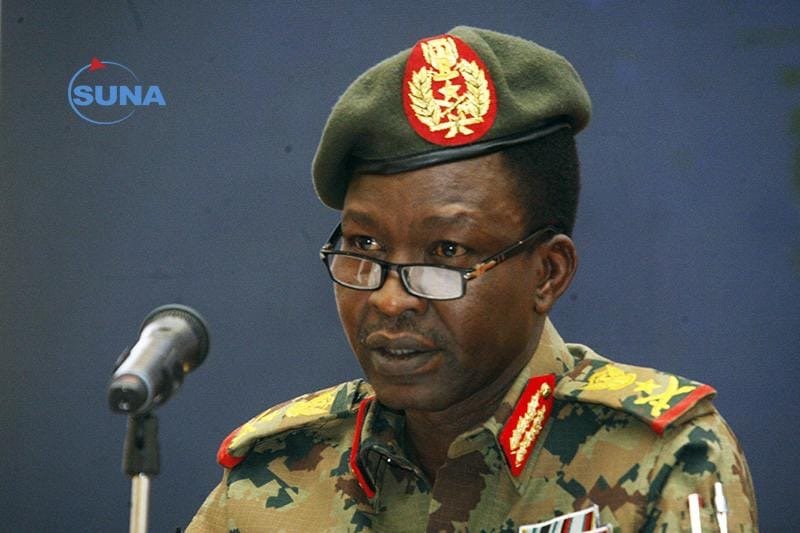 الجيش :المبادرة السعودية الأمريكية متقدمة الناطق الرسمي بإسم المجلس العسكري الفريق شمس الدين كباشي . صورة ل(سونا)