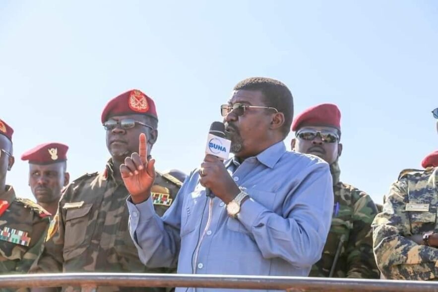 بسبب مساندته الدعم السريع وتلقيه اموالا منها: مجلس التحرير يعفى الطاهر حجر من رئاسة الحركة