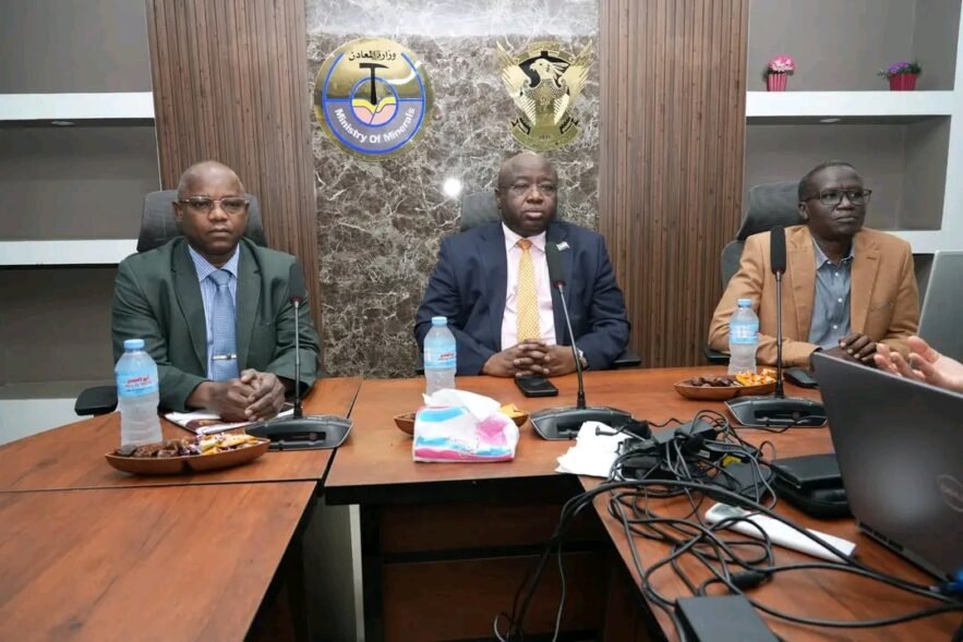 وزير المعادن : السودان يودع عصر الذهب وينتقل للمعادن الاستراتيجية والطاقة النظيفة