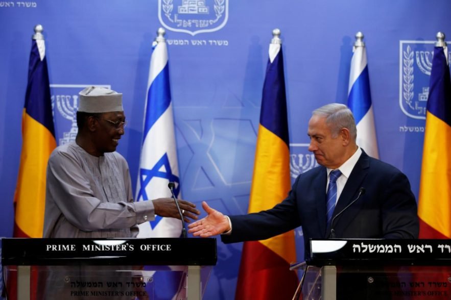 ديبي" من "تل أبيب": "لن نتوانى في الوساطة بين "إسرائيل" و"السودان"
