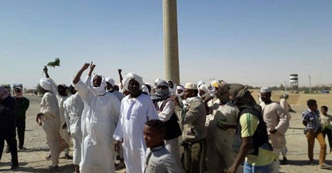 أهالي صواردة يمنعوا توصيل الكهرباء لمصنع السيانيد