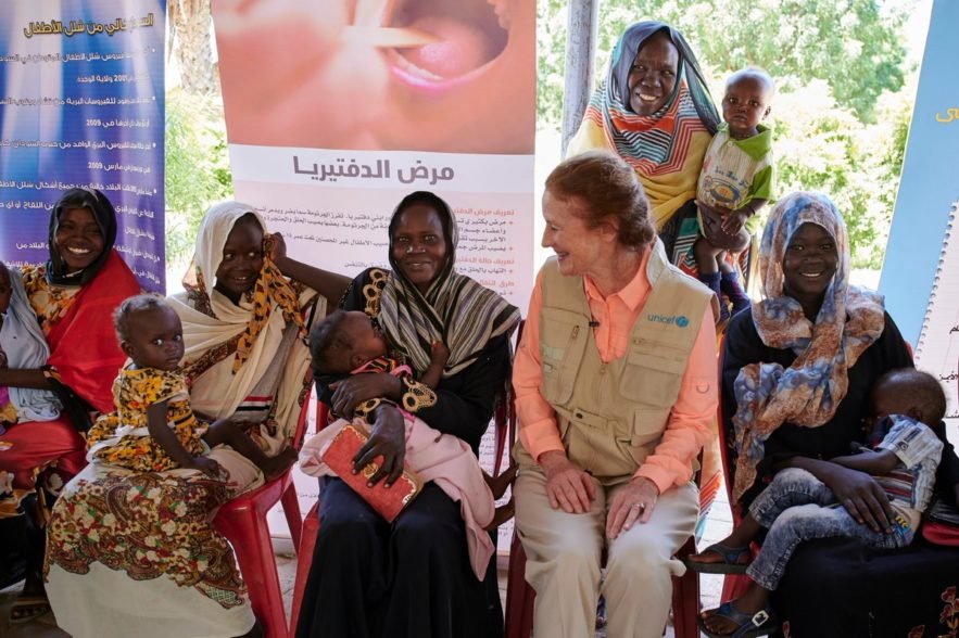 الأمم المتحدة: في السودان يتعرض 33,5% من الأطفال لسوء التغذية زيارة المديرة التنفيذية لليونيسف هنريتا فور لمستشفى كادوقلي ، 28 اكتوبر 2019 جنوب كردفان .