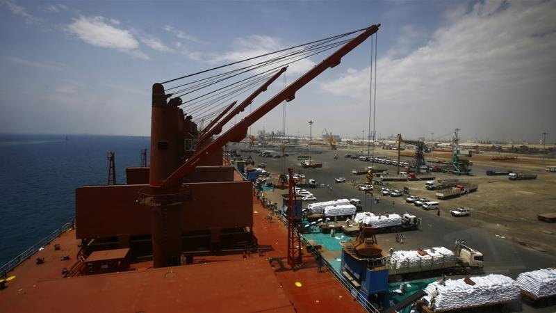 تقرير : السودان يرفض محاولة روسيا بامتلاك قاعدة بحرية في بورتسودان ميناء بورتسودان . صورة (الجزيرة)