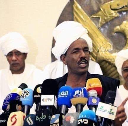 رئيس الجبهة الشعبية الأمين داؤود