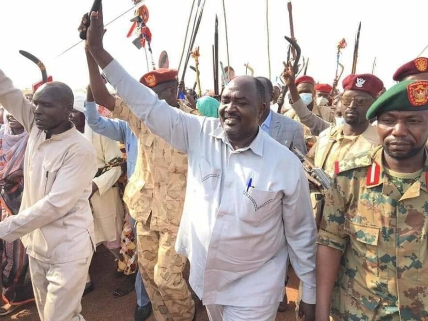 الجبهة الثورية تستبعد وجود خلافات بين الوالي ”خميس أبكر“ ونائبه ”كرشوم“