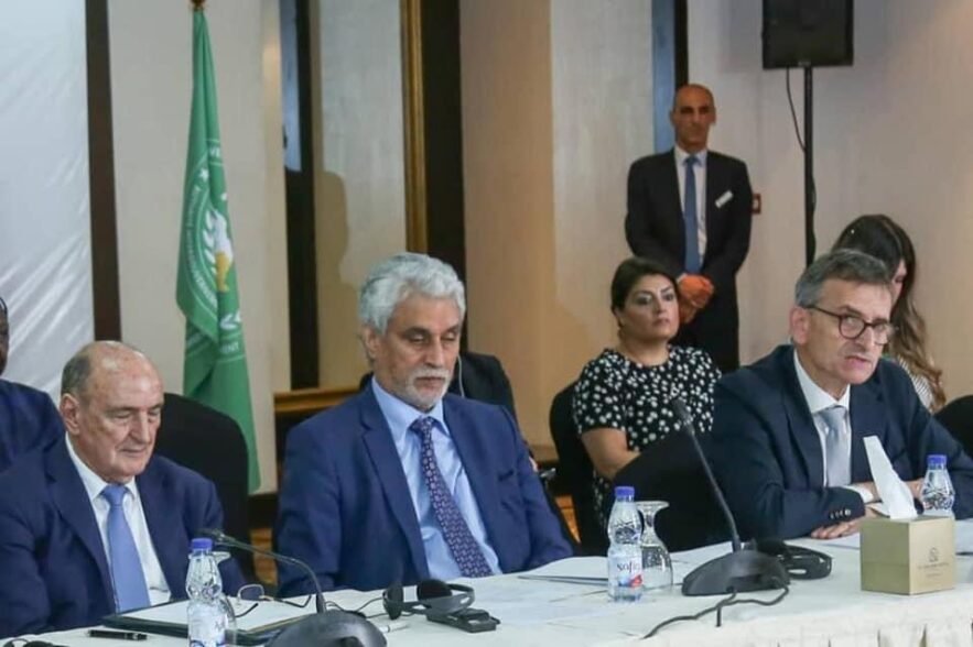 المكون العسكري يطالب الآلية الثلاثية باشراك الجميع في الحوار عدا الحزب المحلول