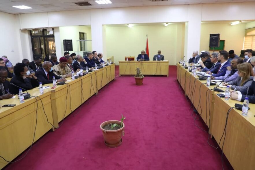 الخارجية السودانية: من واجبات الحكومة التي ستشكل التحضير للانتخابات العامة