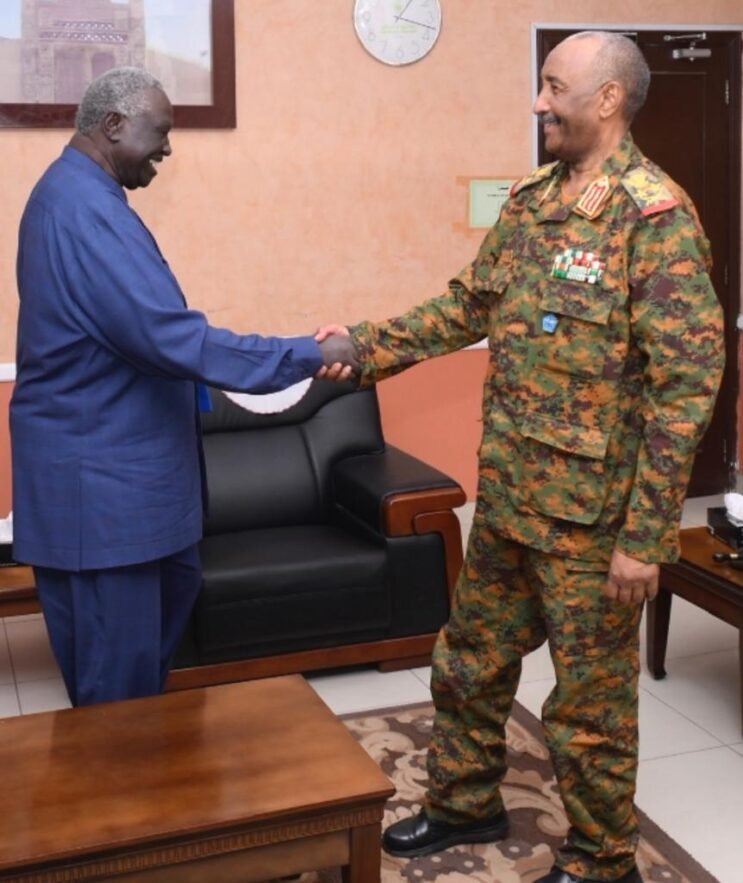 عقار :رؤساء دول اعلنوا دعم الشرعية فى السودان