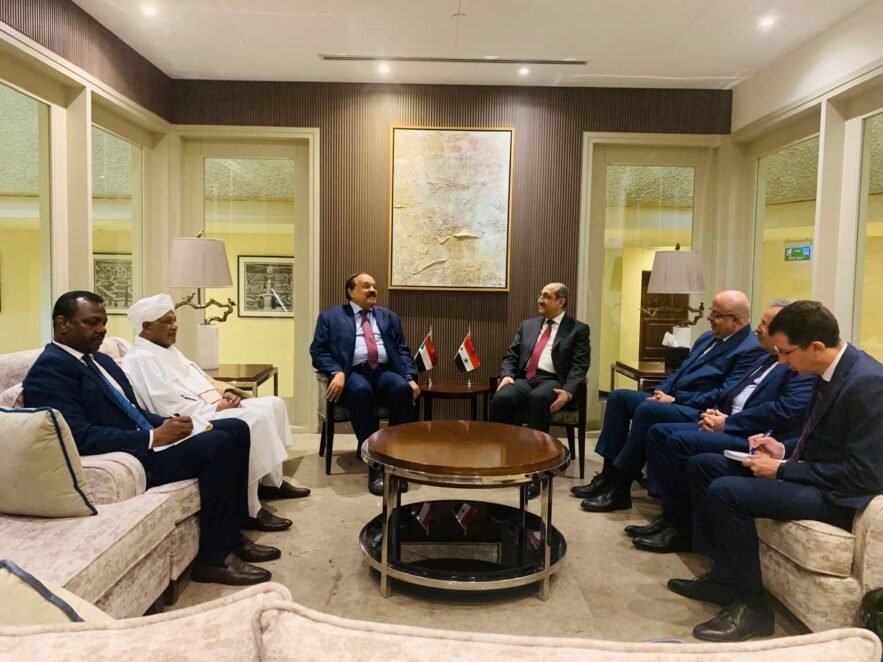 السودان وسوريا يتفقان على تعزيز العلاقات الثنائية ورفع مستوى التمثيل الدبلوماسي