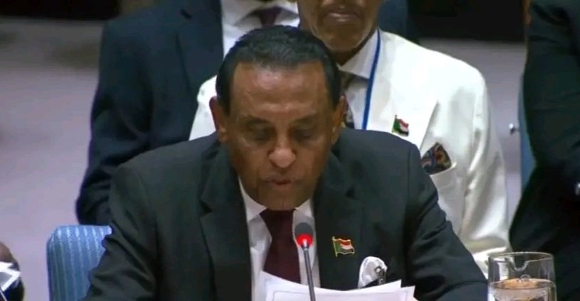 كامل ادريس لمجلس الأمن : لا سلام بلا مساءلة.. وملتزمون بنزع سلاح المليشيا وصولاً للانتخابات