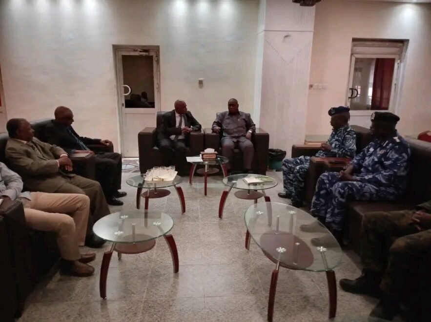 والي الجزيرة يوجه بتسريع وتيرة العدالة ويشكل لجنة للنزلاء والمنتظرين