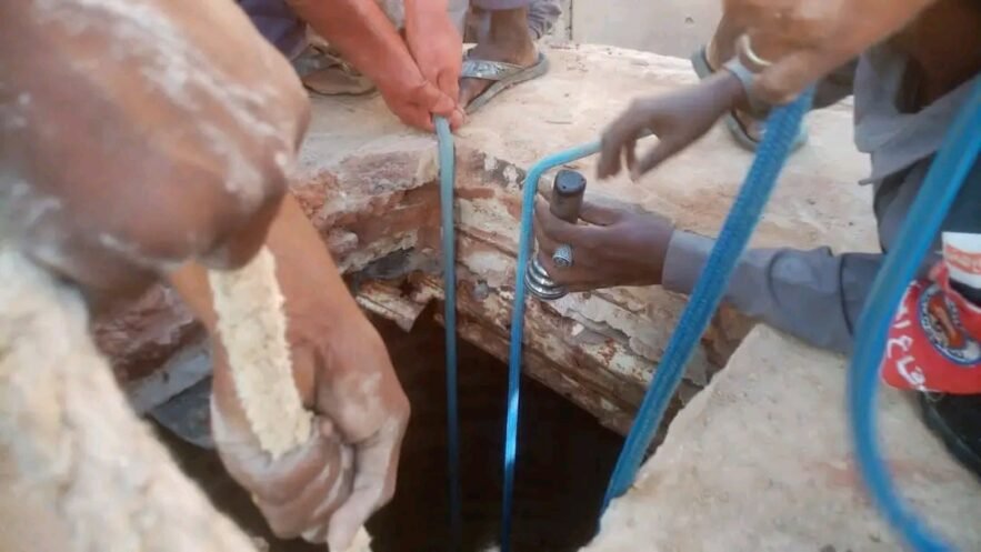 مأساة سوبا.. الموت يغيب طفلة داخل بئر