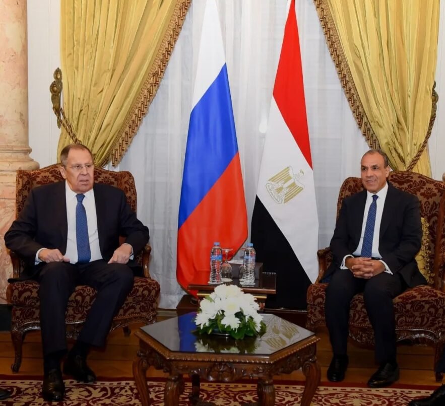 من القاهرة.. مصر ترسم ”خطوطاً حمراء“ لروسيا بشأن وحدة السودان