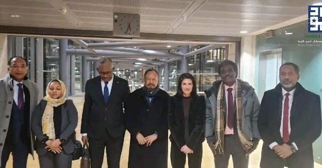 جولة حمدوك الأوروبية تثير الجدل حول الحياد والمواقف السياسية