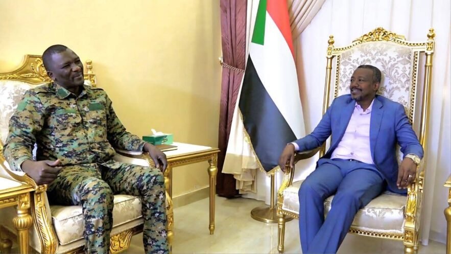 عضو مجلس السيادة (يحيى) يؤكد دعم حكومة وسط دارفور لتجاوز التحديات