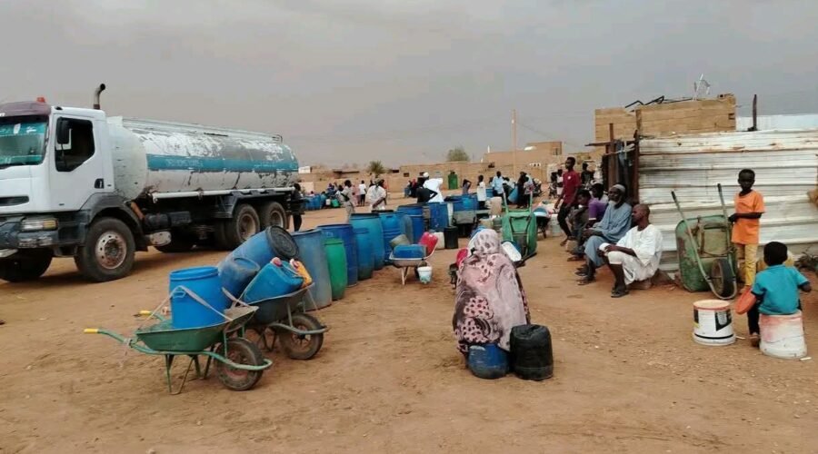 مواطنو الوادي الأخضر يستغيثون لوالي الخرطوم بسبب أزمة المياه