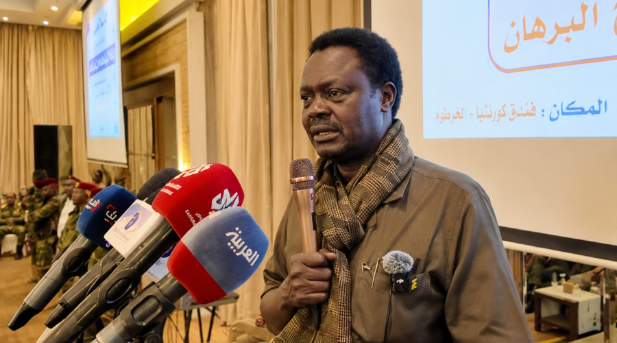 مناوي: السلام يجب أن يقوم على العدالة لا حماية المجرمين