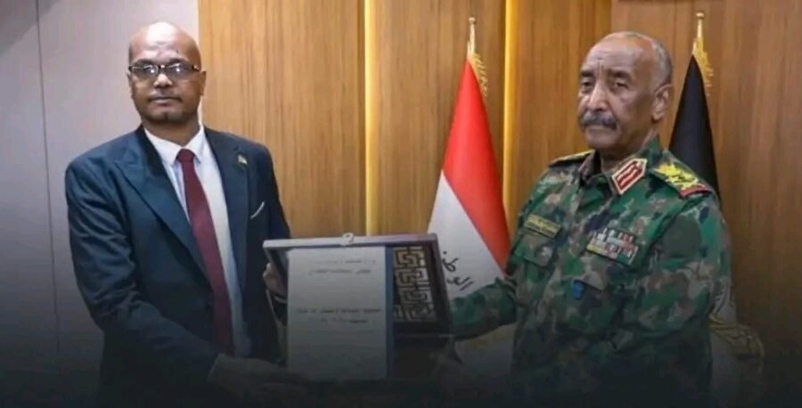 البرهان يعتمد نتيجة الشهادة السودانية بمشاركة 559 ألف طالب وطالبة